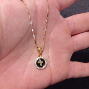 Cruz chica oro laminado