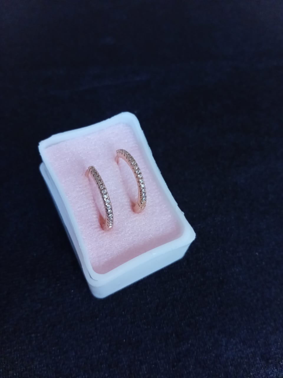 Arracada huggies oro laminado