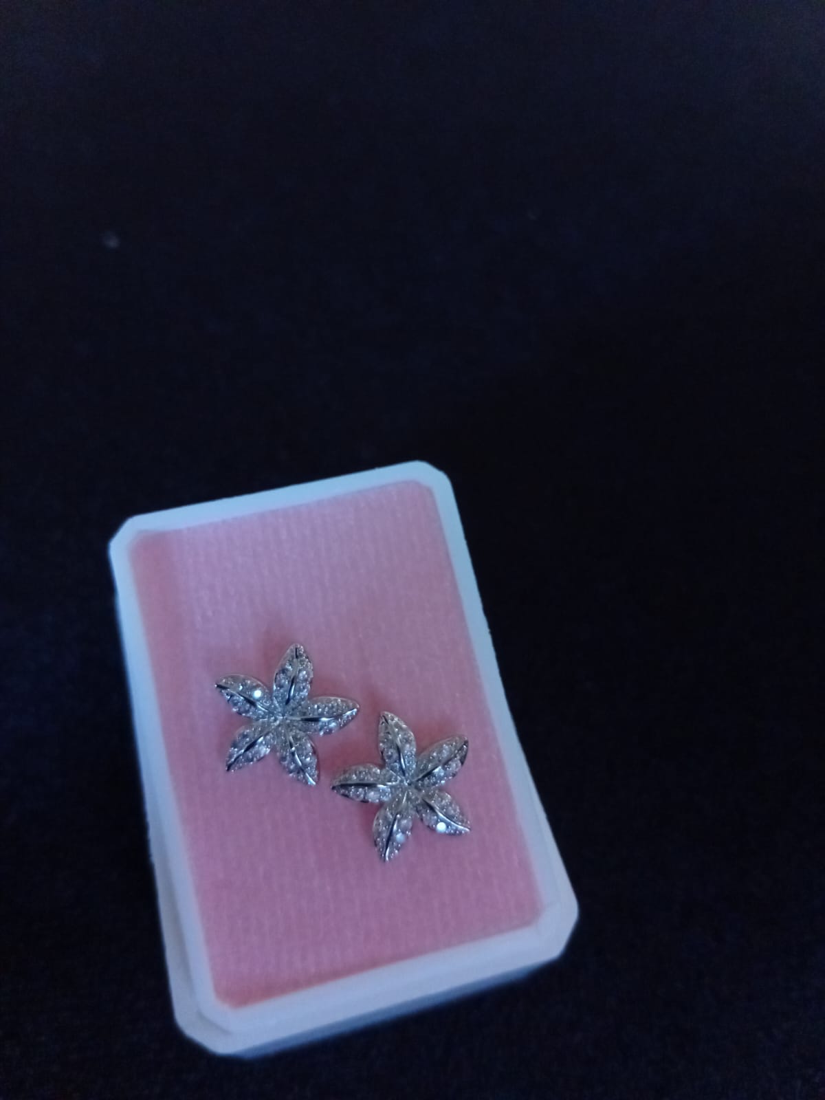 Broquel reforzado oro laminado