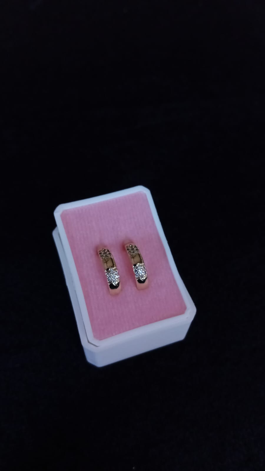 Arracada huggies oro laminado