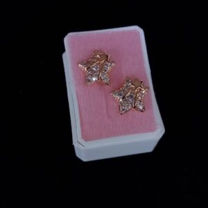 Arete poste mariposa oro laminado