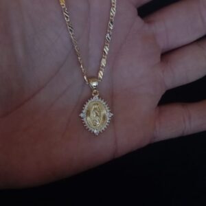 Medalla zirconia oro laminado