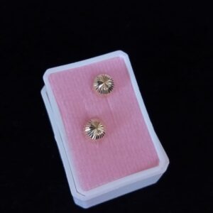 Broquel oro laminado