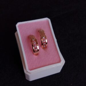 Arracada huggies oro laminado