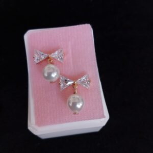 Arete poste mariposa oro laminado