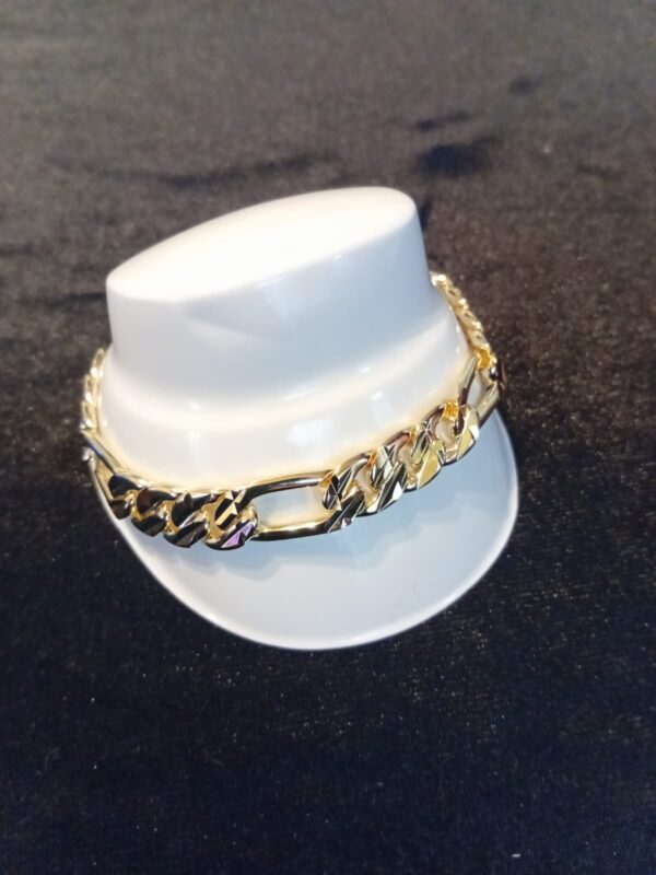 Pulsera extra gruesa oro laminado