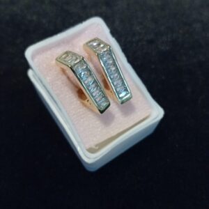 Arracada huggies oro laminado