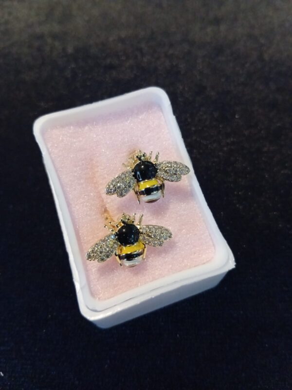 Arete poste mariposa oro laminado