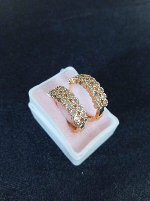 Arracada zirconia oro laminado