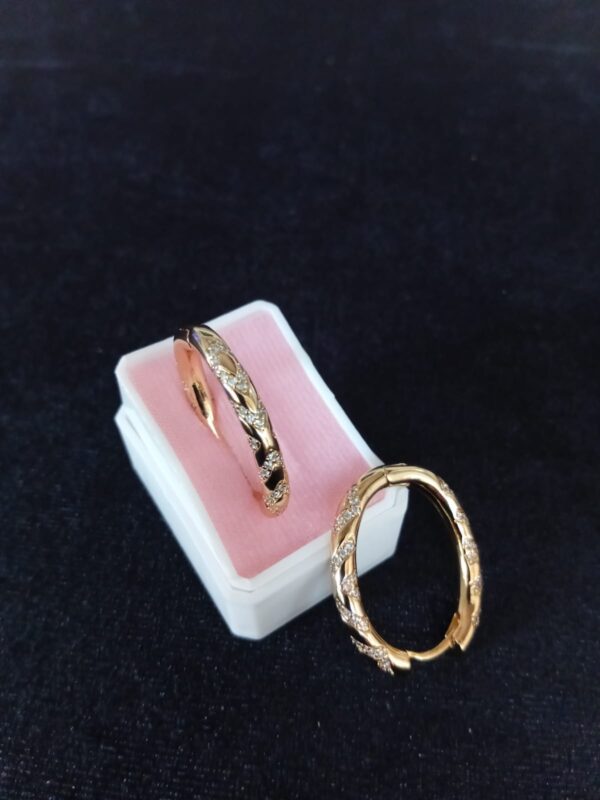Arracada zirconia oro laminado
