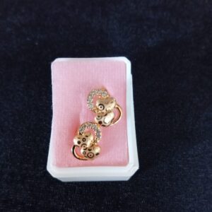 Arete poste mariposa oro laminado