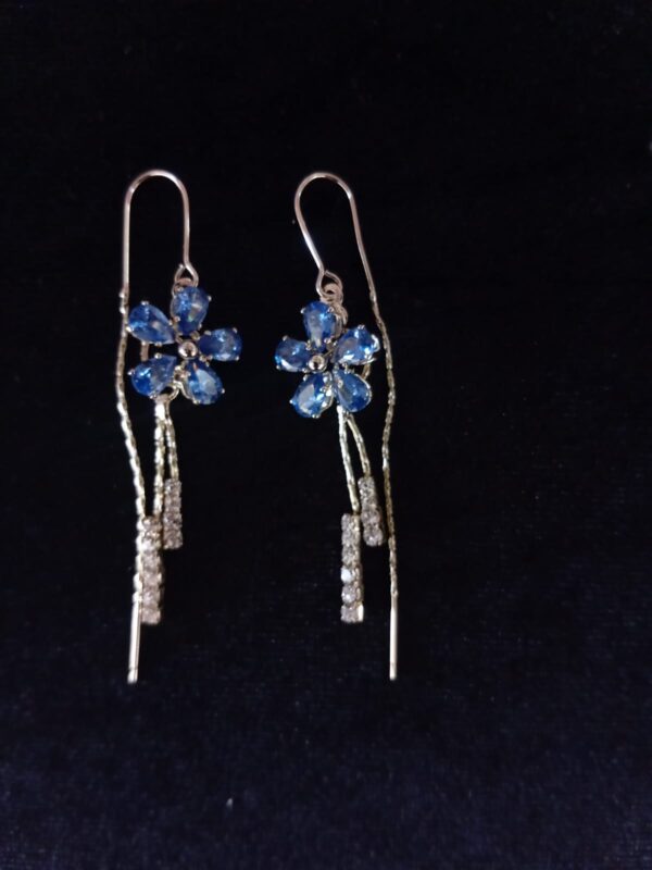 Arete largo oro laminado