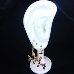 Arete largo oro laminado