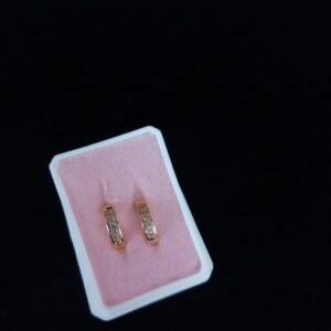 Arracada huggies oro laminado