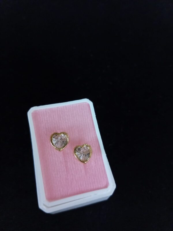 Broquel oro laminado