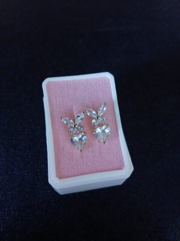 Arete poste mariposa oro laminado