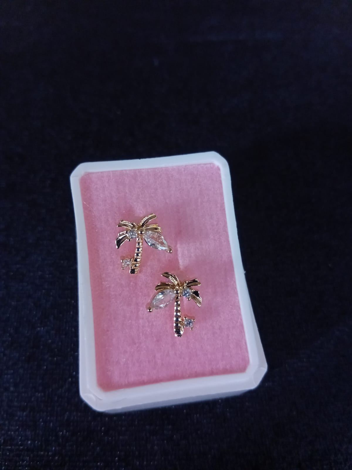 Broquel reforzado oro laminado