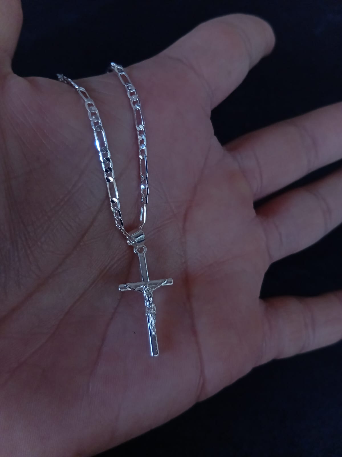 Cruz chica oro laminado