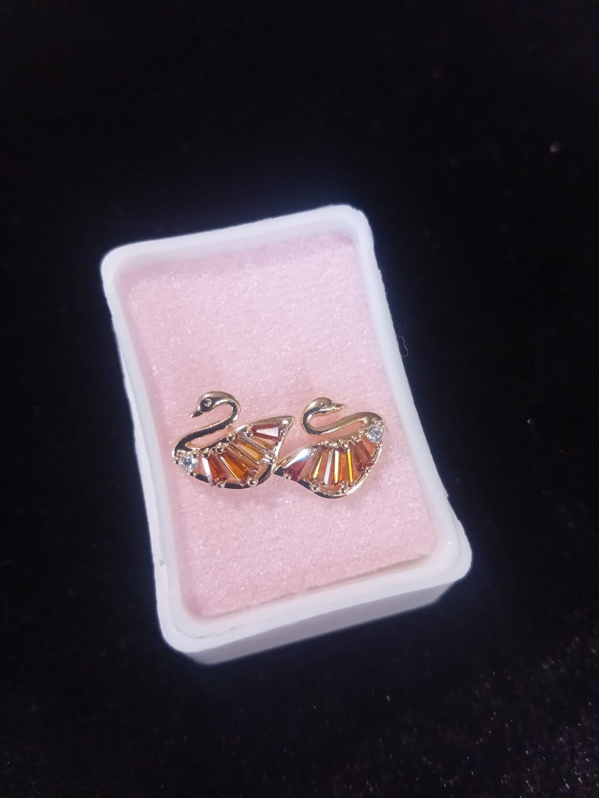 Broquel reforzado oro laminado