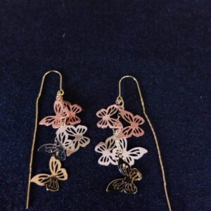 Arete largo oro laminado