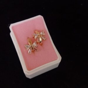 Arracada huggies oro laminado