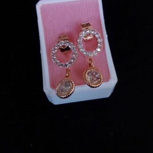 Arete poste mariposa oro laminado