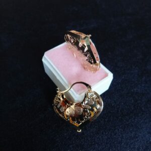 Arracada gruesa oro laminado