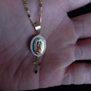 Medalla zirconia oro laminado