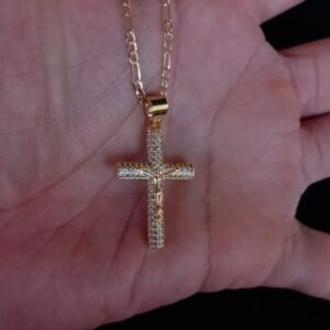 Cruz mediana oro laminado