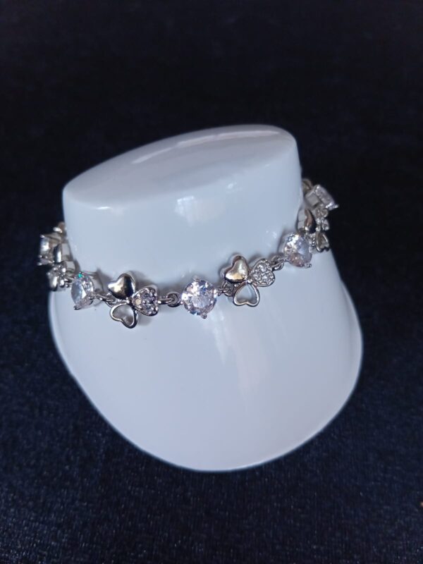 Pulsera con zirconia oro laminado