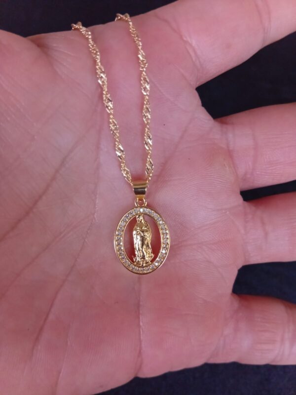 Medalla zirconia oro laminado
