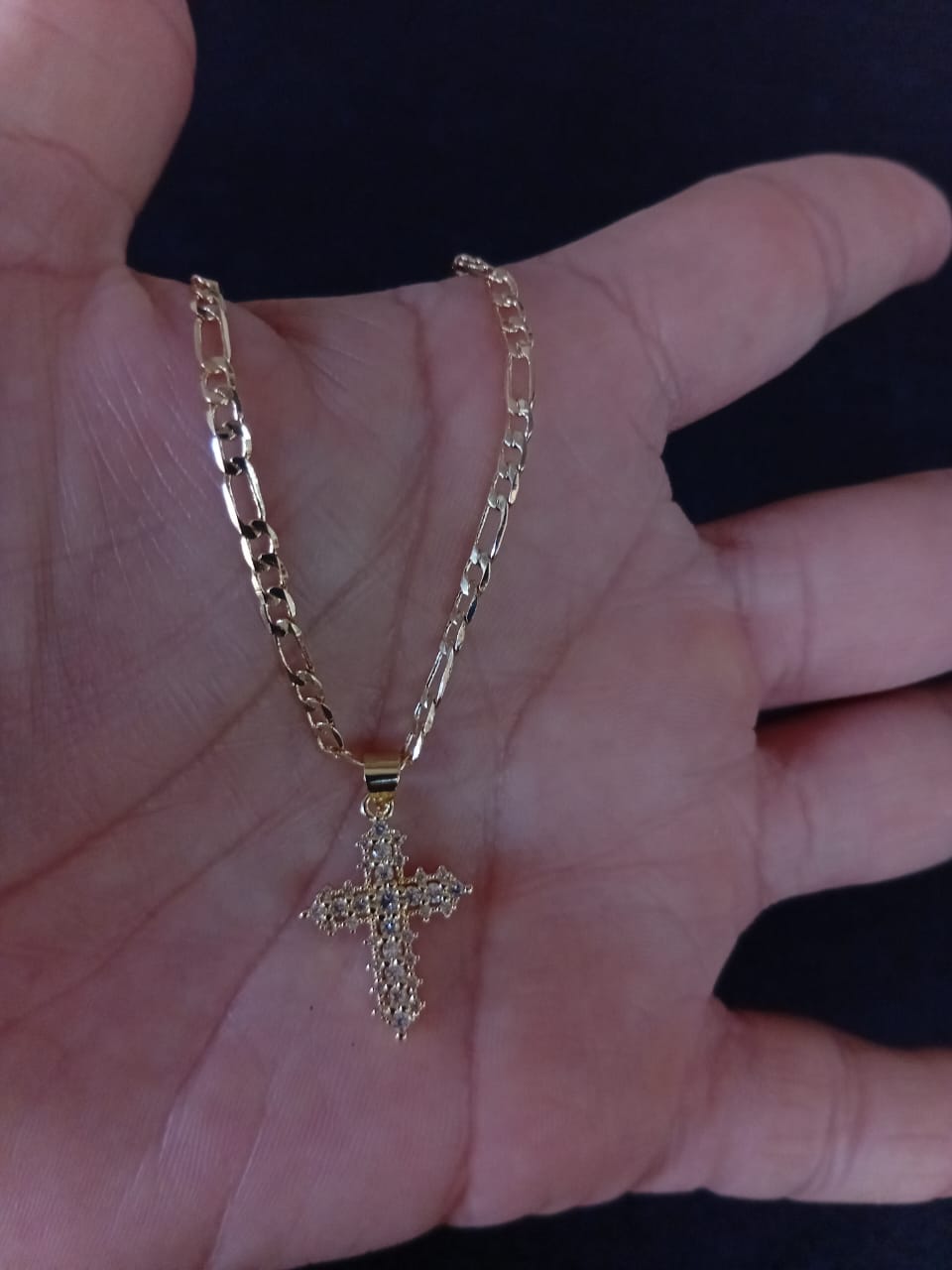 Cruz chica oro laminado