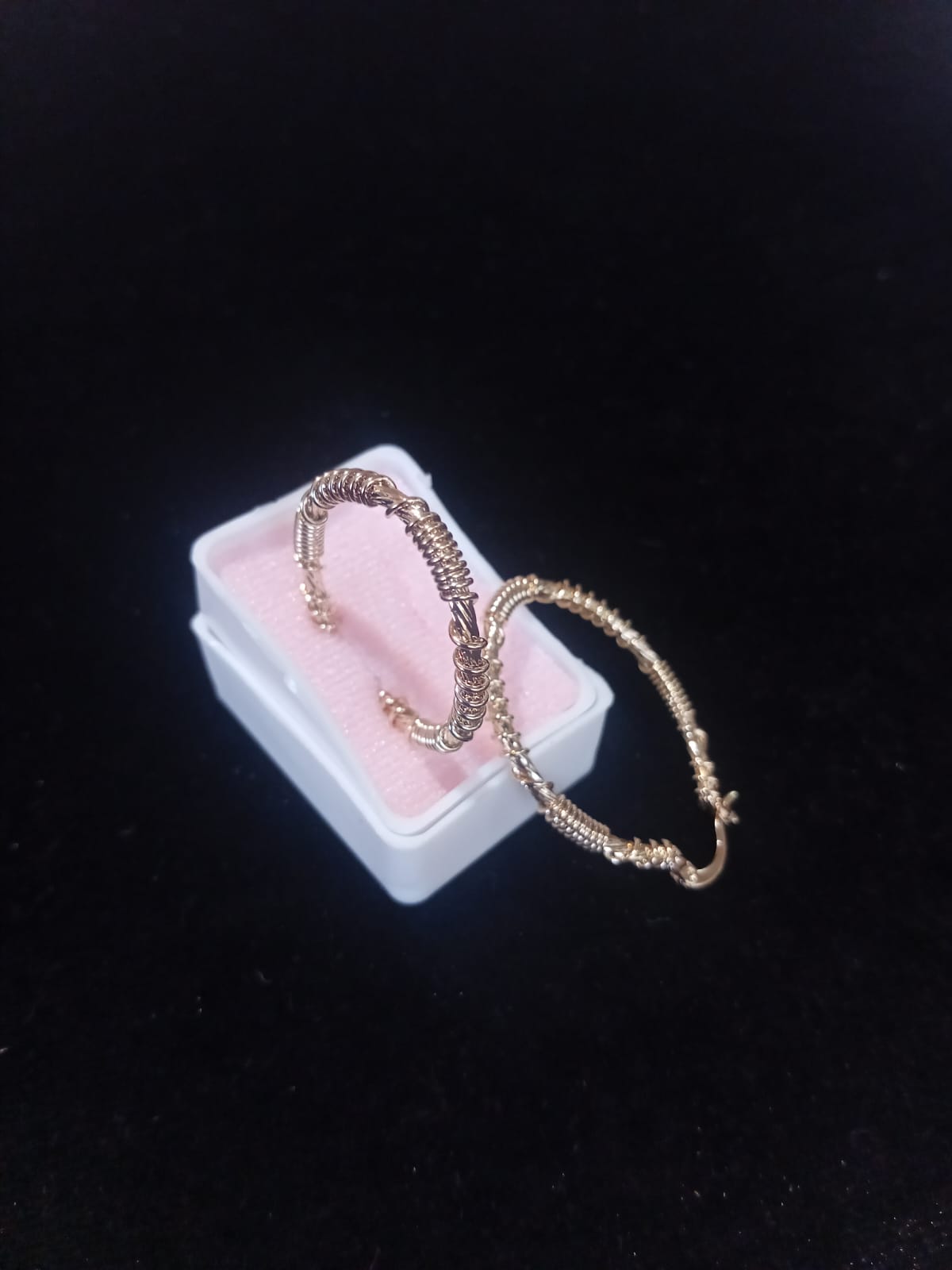 Arracada gruesa oro laminado