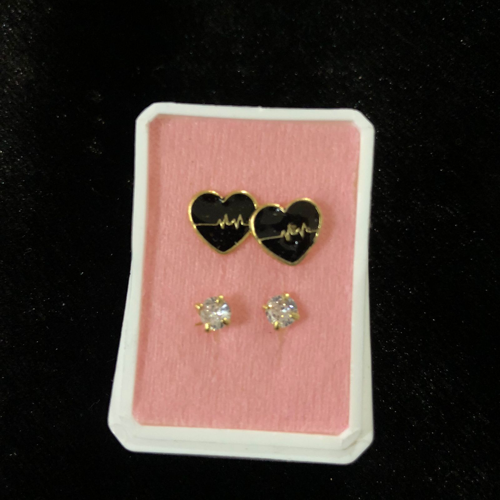 Broquel oro laminado