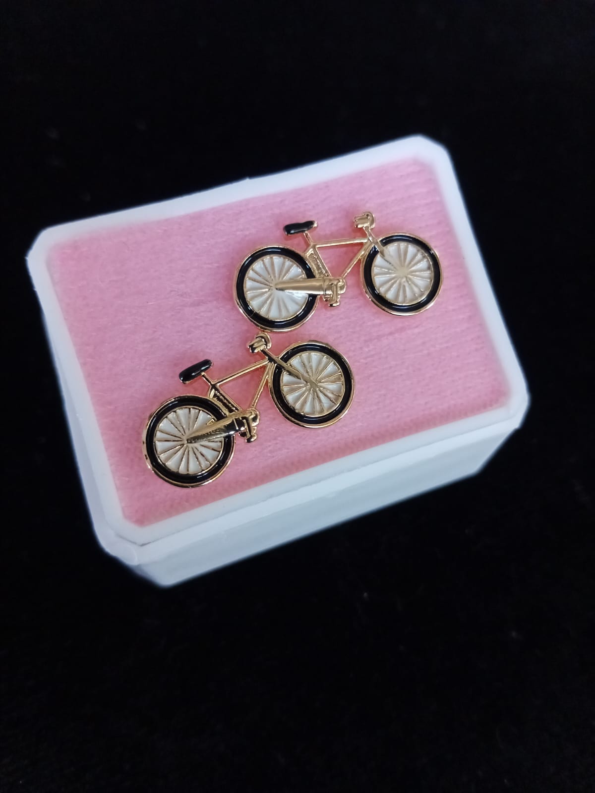 Broquel reforzado oro laminado