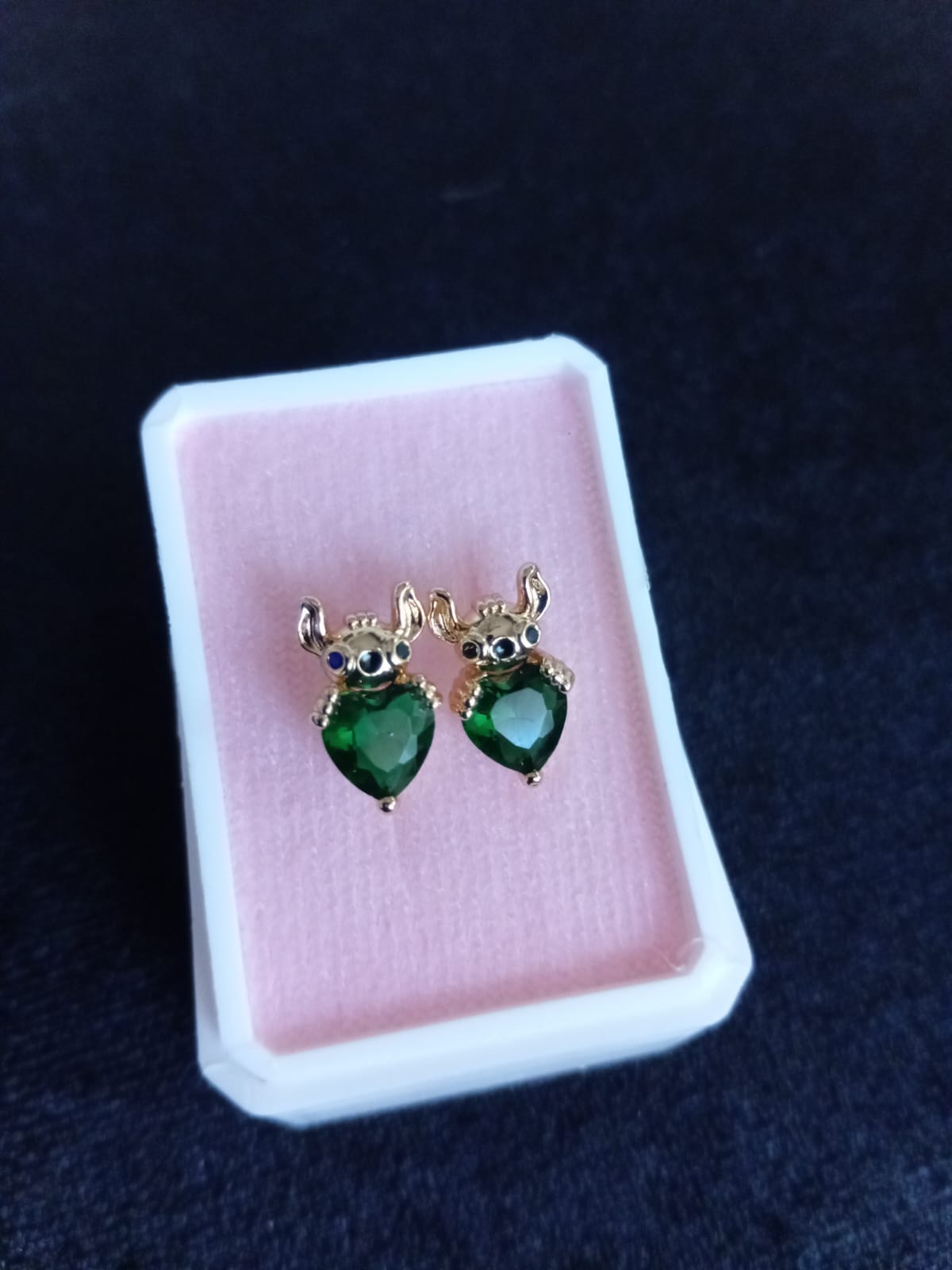 Arete poste mariposa oro laminado