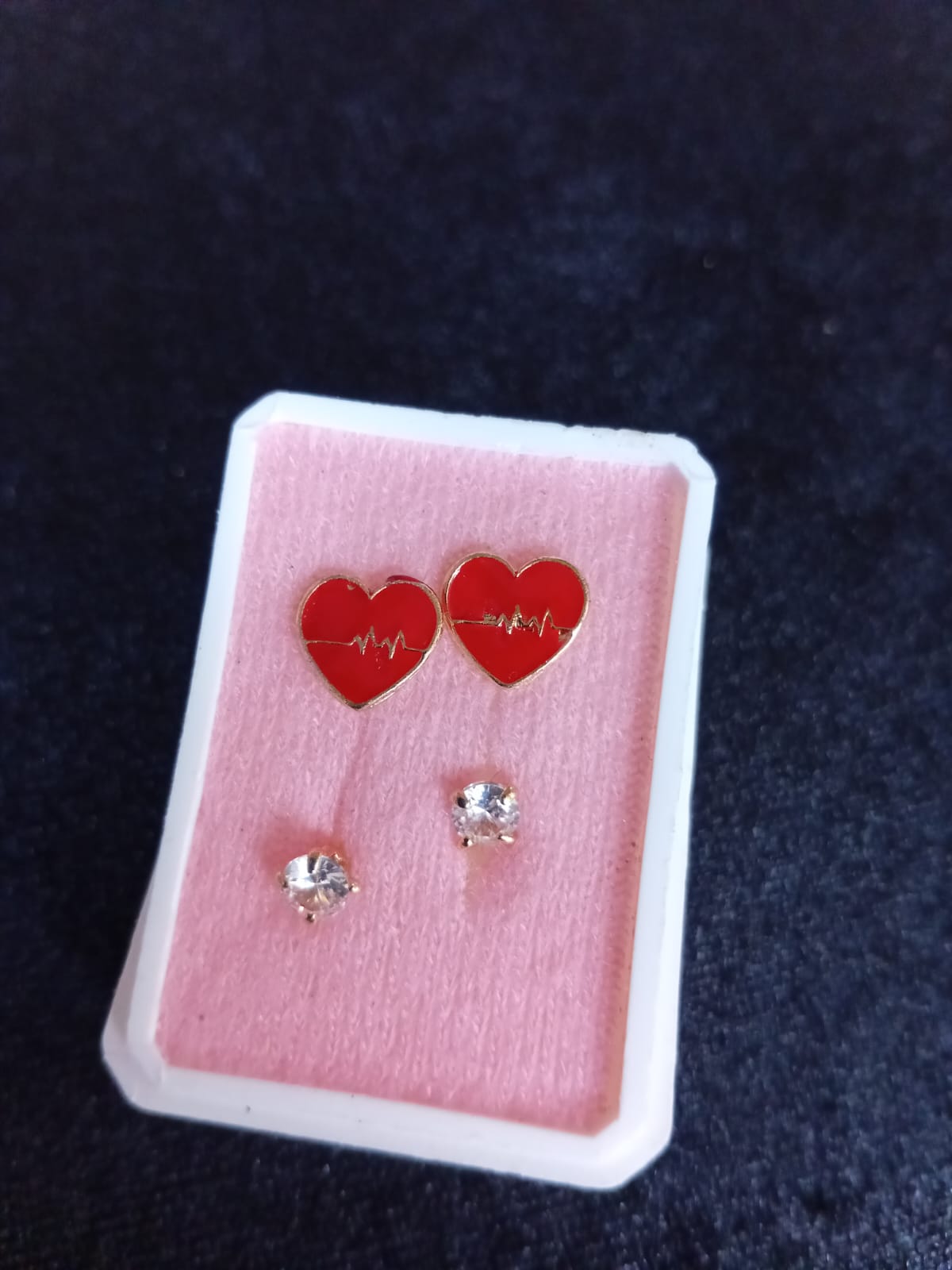 Broquel oro laminado