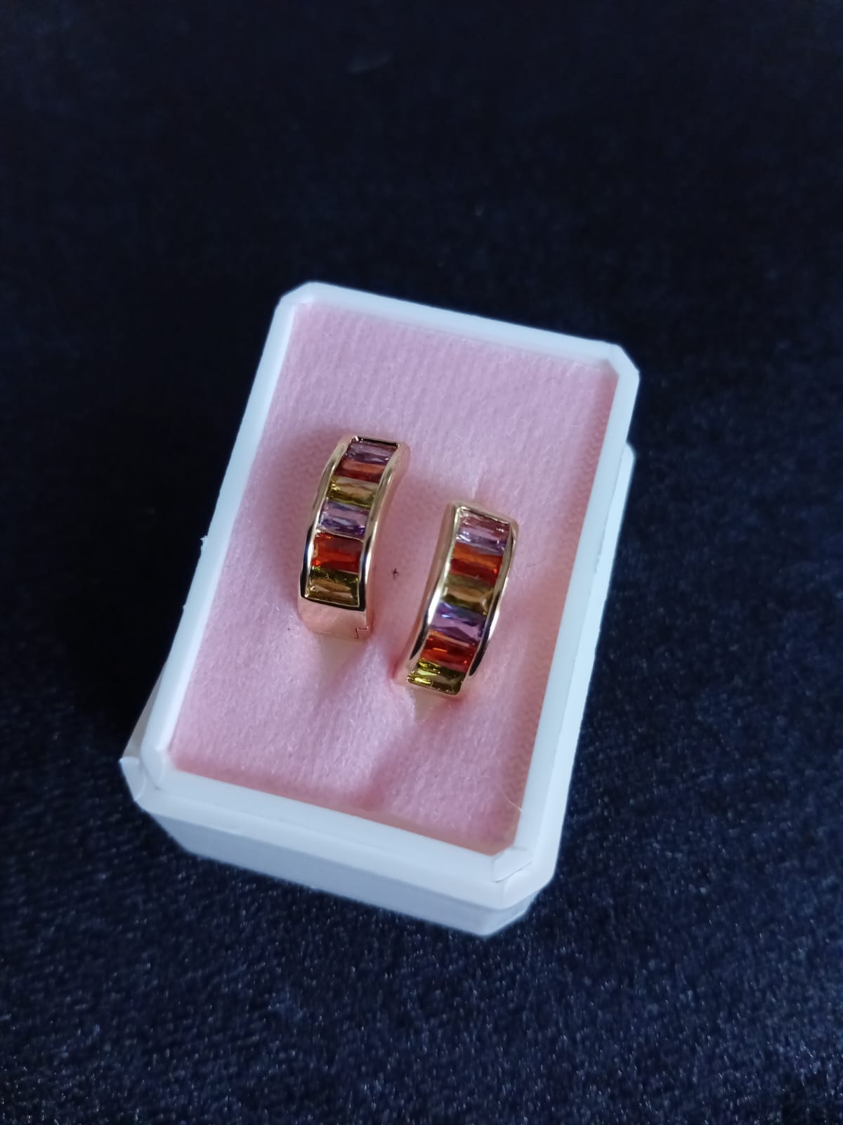 Arracada Huggies oro laminado