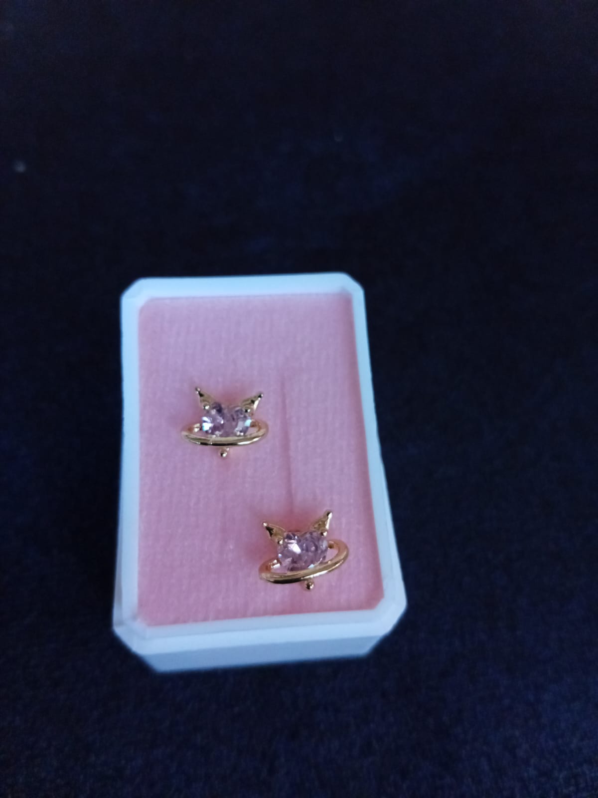 Broquel reforzado oro laminado