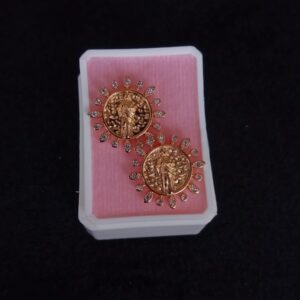Arete poste mariposa oro laminado