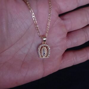 Medalla zirconia oro laminado