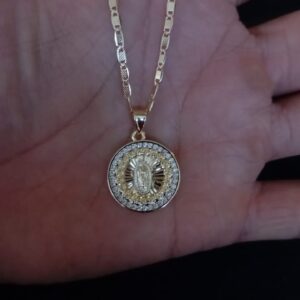 Medalla zirconia oro laminado