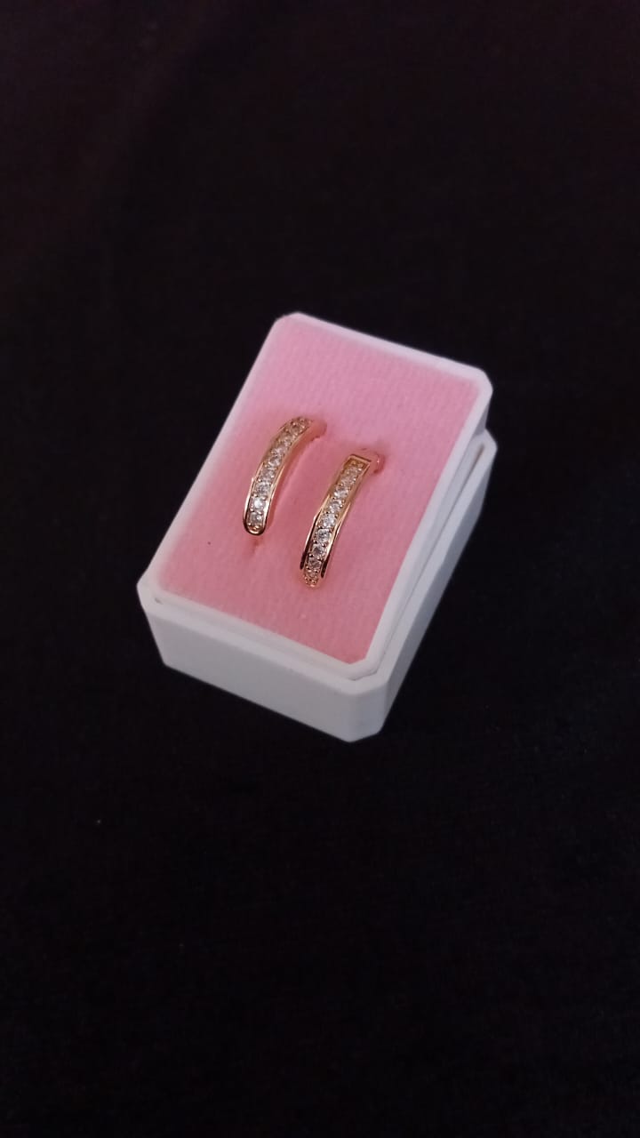 Arracada Huggies oro laminado