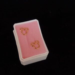 Broquel oro laminado