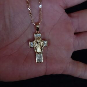 Cruz mediana oro laminado