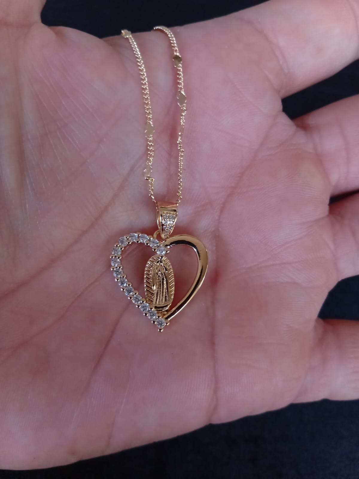 Medalla Zirconia oro laminado