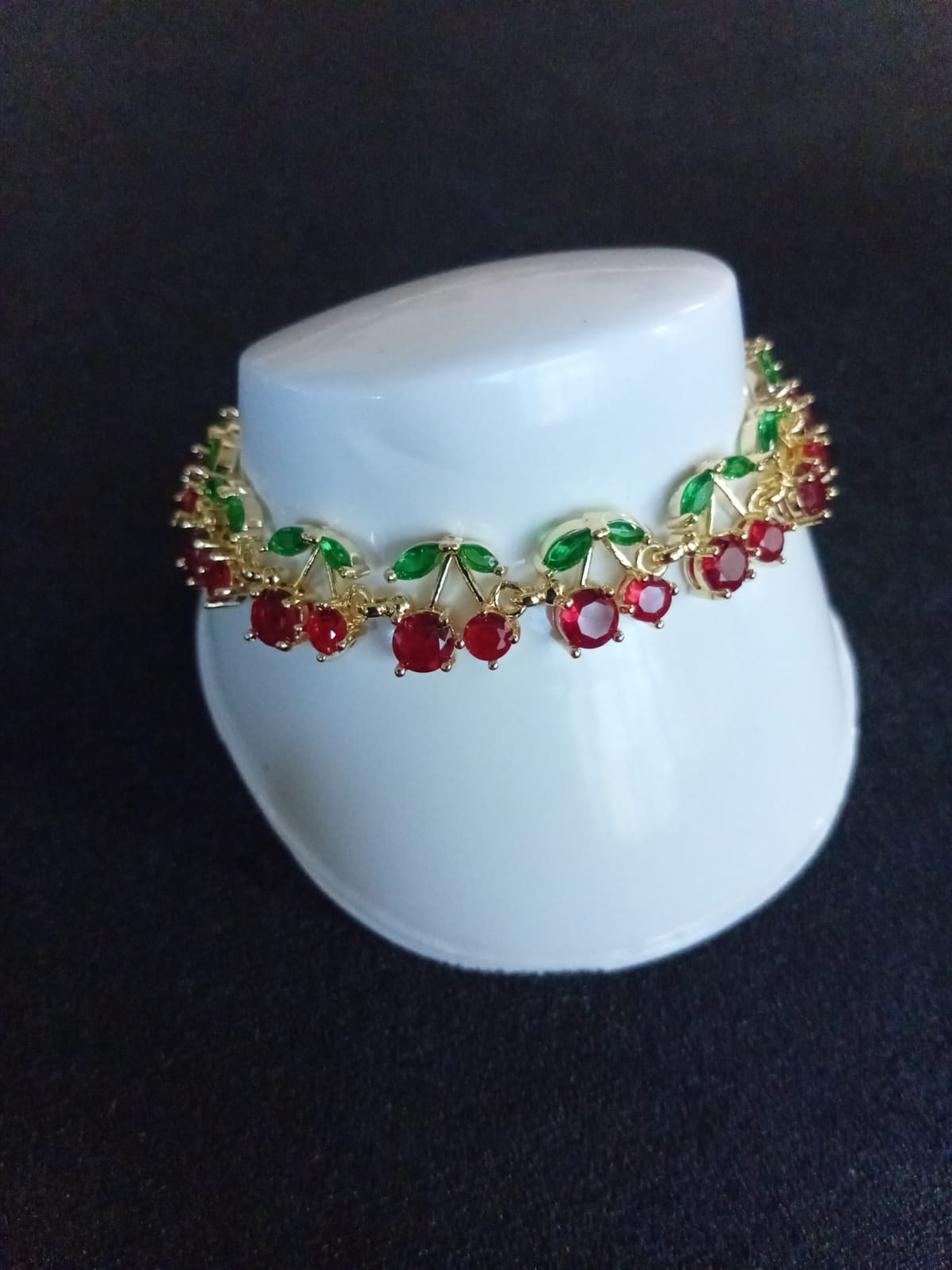 Pulsera Zirconia oro laminado