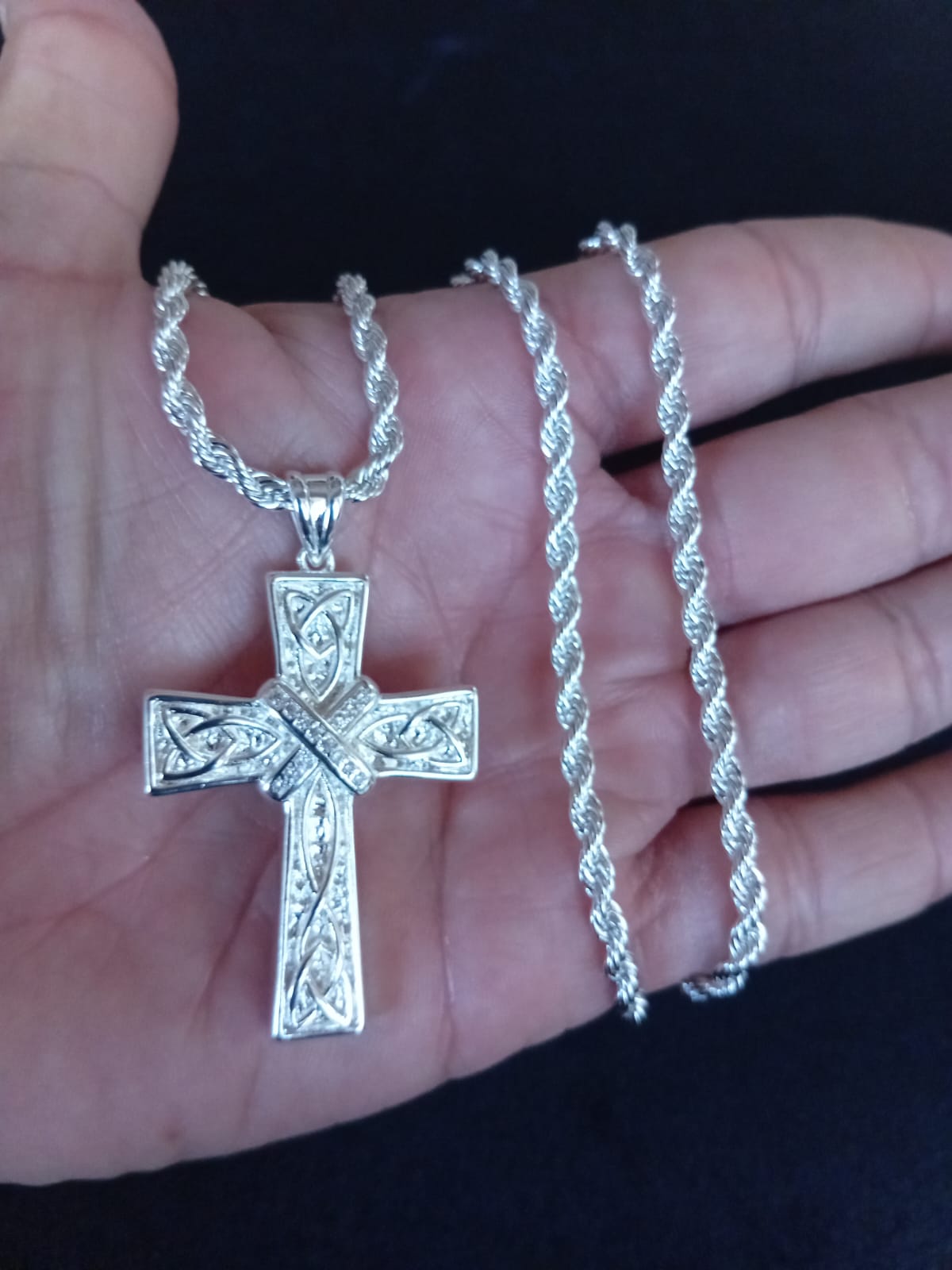 Cruz grande oro laminado