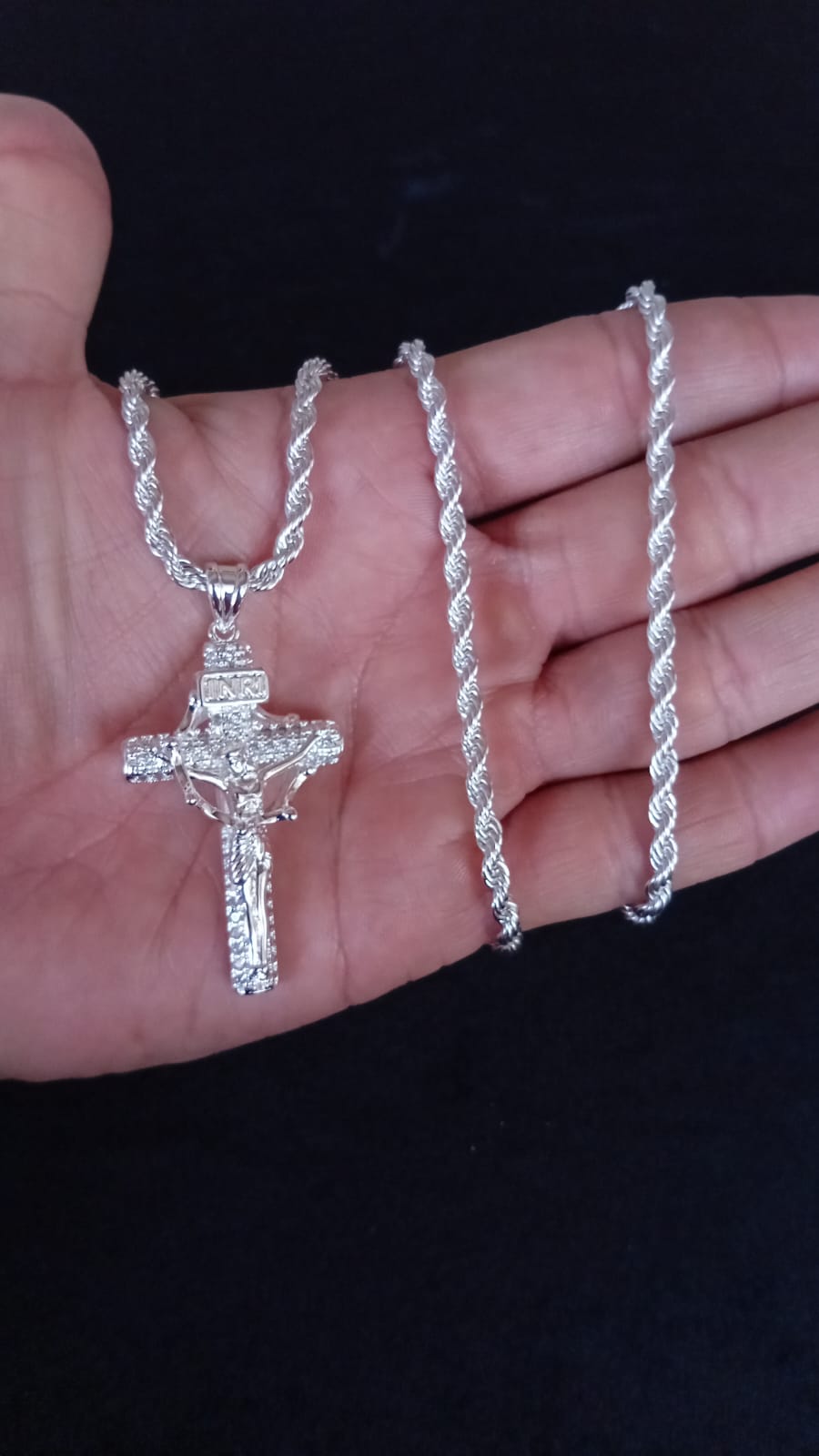 Cruz grande oro laminado