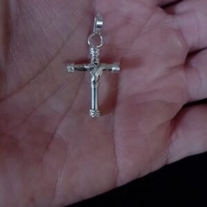 Cruz chica plata .925